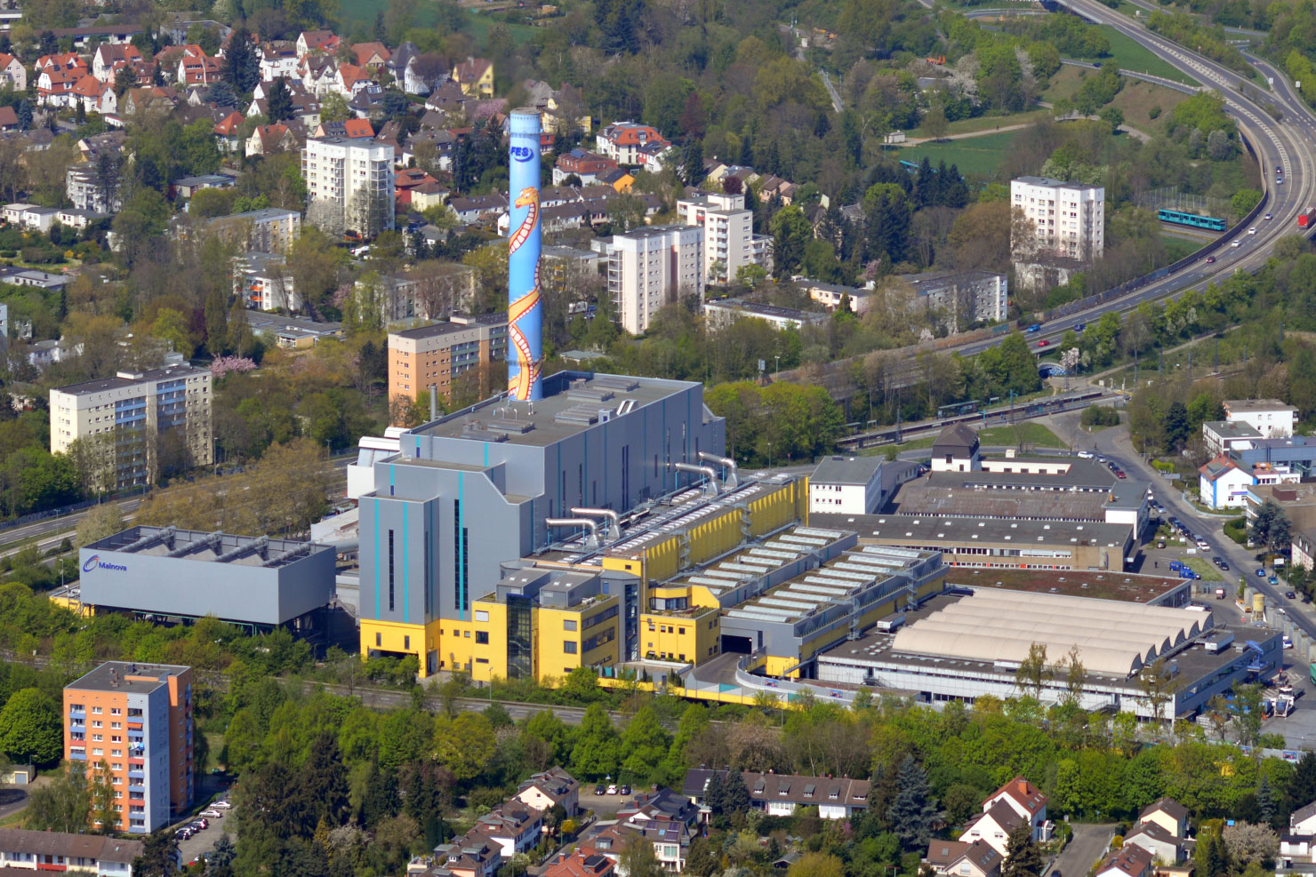 Betrieb eines hochmodernen Müllheizkraftwerkes, dem MHKW 